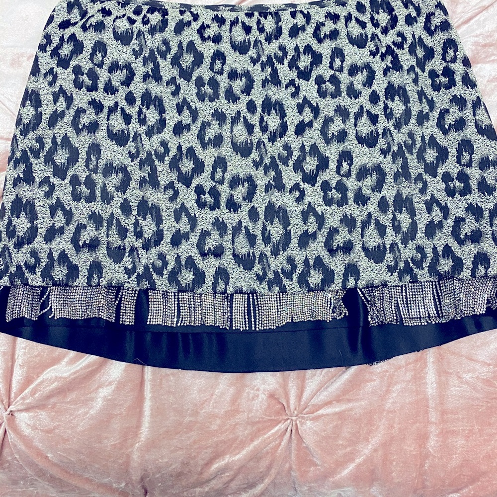 Gorgeous sparkly leopard print mini skirt